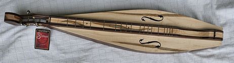 Barbara Allen™ 3-String Dulcimer at https://gibsondulcimers.com/dulcimers_in_stock.html