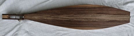 Barbara Allen™ 3-String Dulcimer at https://gibsondulcimers.com/dulcimers_in_stock.html