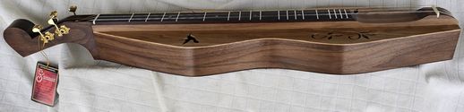 Jenny Lind™ Dulcimer at https://gibsondulcimers.com/index.html