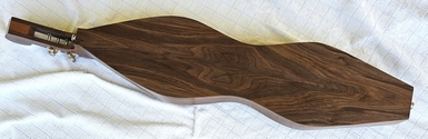 Jenny Lind™ Dulcimer at https://gibsondulcimers.com/dulcimers_in_stock.html