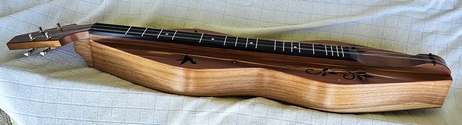 Jenny Lind™ Dulcimer at https://gibsondulcimers.com/dulcimers_in_stock.html